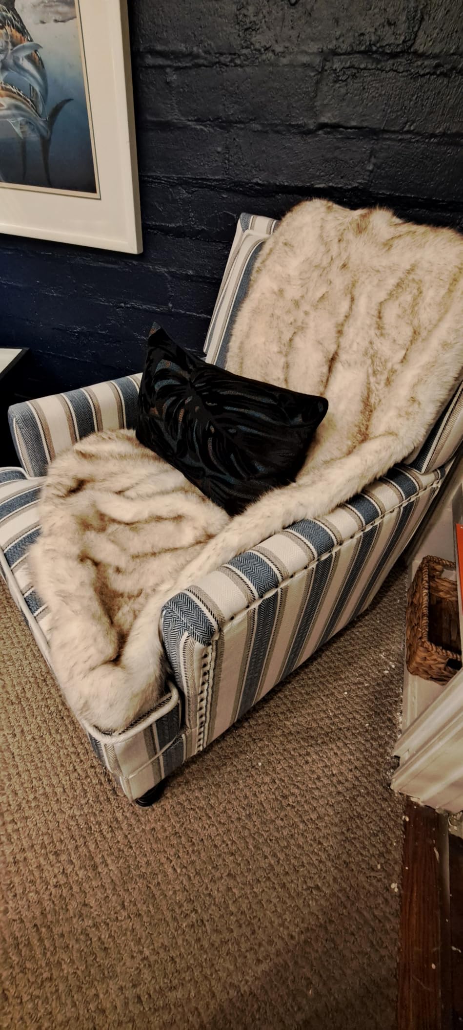 Alerfa 12 x 20 Inch Gray Silver Rectangle Maple Leaf Pillow Embroidery Cut Velvet Cushion Case Luxury Modern Lumbar Throw Pillow Cover Decorative Pillow for Couch Sofa Living Room Bedroom Car customer photo 1