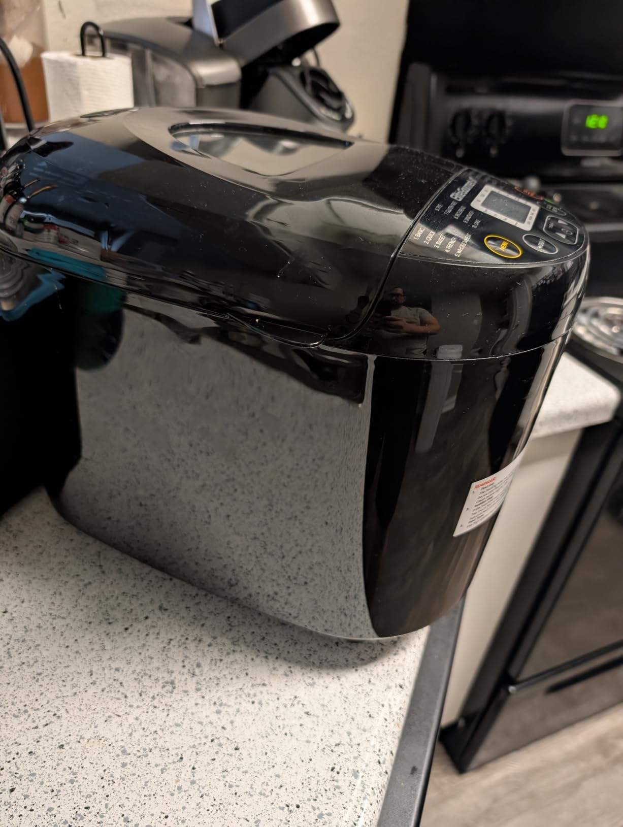 Elite Gourmet 2 Lb Programmable Bread Maker, 3 Sizes, 19 Presets, Black customer photo 1