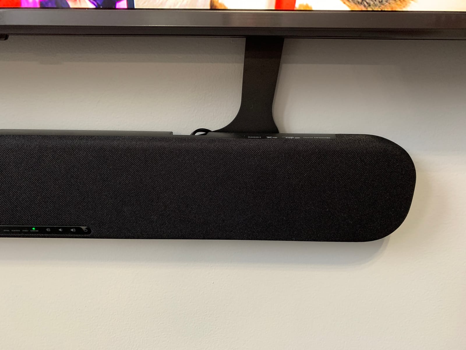 Yamaha SR-B20A Soundbar with Built-in Subwoofers, Dolby Audio, DTS Virtual:X, Bluetooth, Black customer photo 2