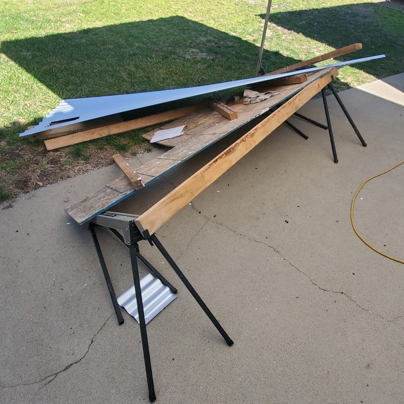 Evolution Power Tools Compact Folding Saw Horses Twin Pack (Aka Saw Bench, Sawhorse Pair) - Supports Up to 500KG - Lightweight & Portable (EVOSH1) customer photo 2