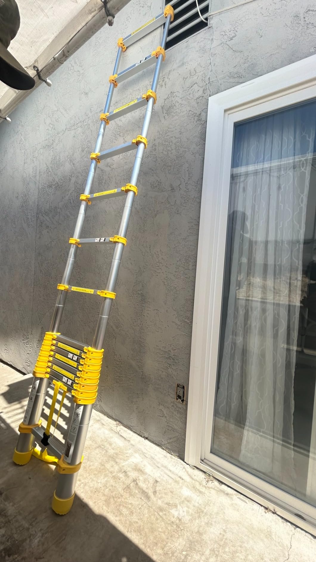 Telescoping Extension Ladder 12.5FT, Aluminum Telescopic Ladders with Carry Bag for Outdoor Indoor Use customer photo 1