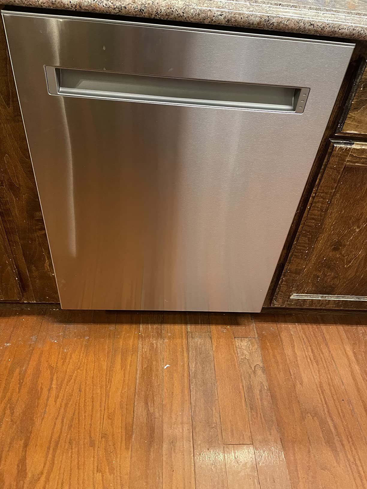 Sharp SDW6757ES 24 in. Top Control Handle 45 dBA Dishwasher customer photo 1
