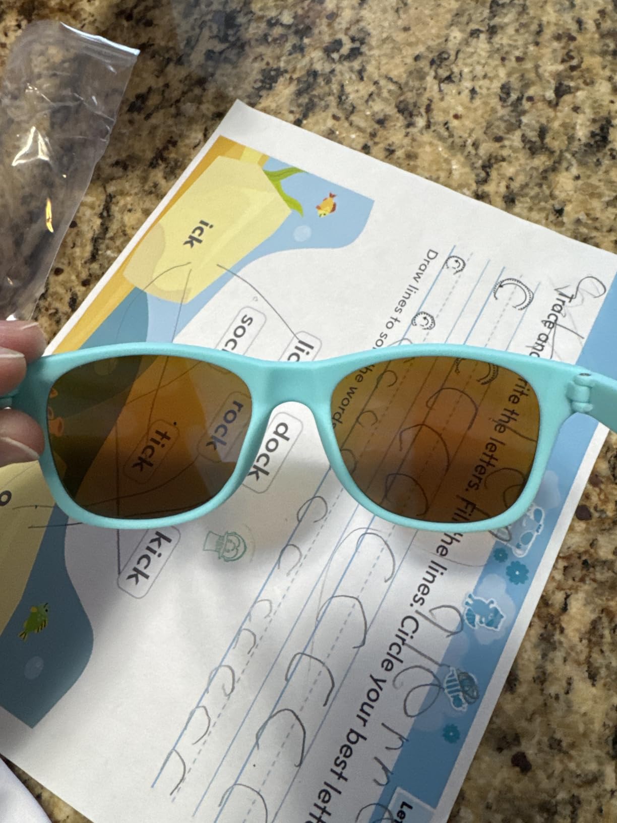 Kids Sunglasses for Boys Girls Age 3-12 Classic Children Sun Glasses UV400 customer photo 1