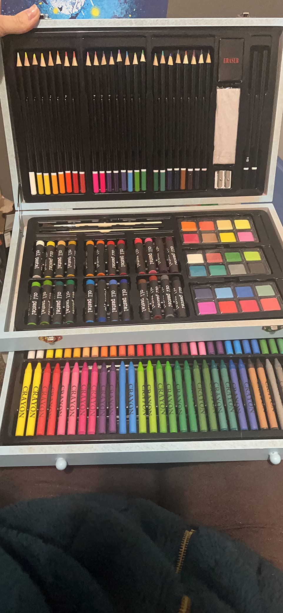 iBayam Art Supplies,150-Pack Deluxe Art Set Crafts Drawing Painting Kit customer photo 1