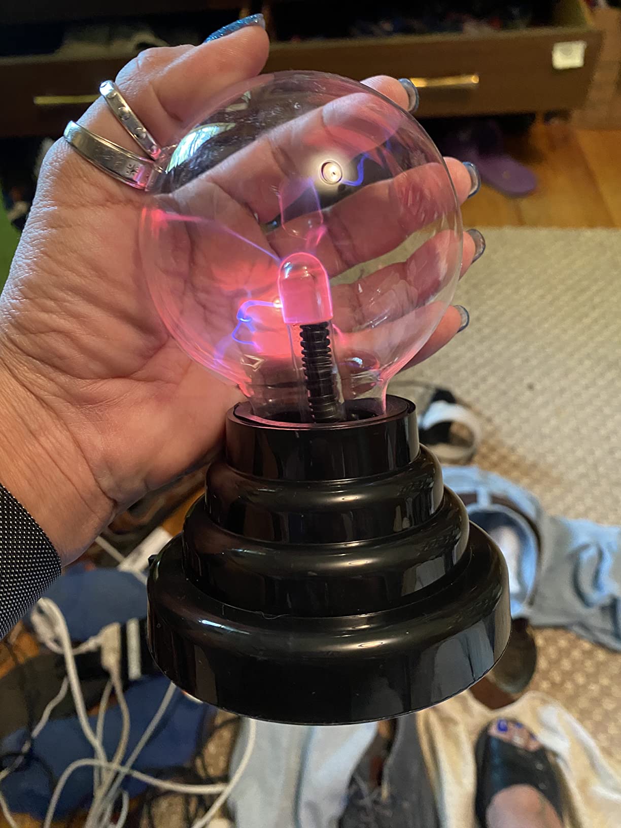 Plasma Ball/Light/Lamp, Static Electricity Globe Electric Lightning Ball, Touch Sensitive, USB Powered, Amazing Gift for Parties, Birthday and Holiday, 3 Inch, for Age Over 14 Years Old customer photo 2
