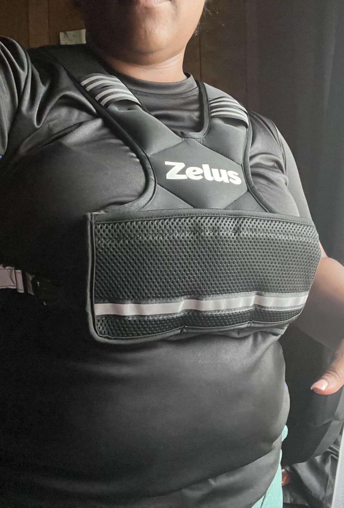 ZELUS Weighted Vest for Men Women,Adjustable 4-32lb Vest, Removable Weights customer photo 1