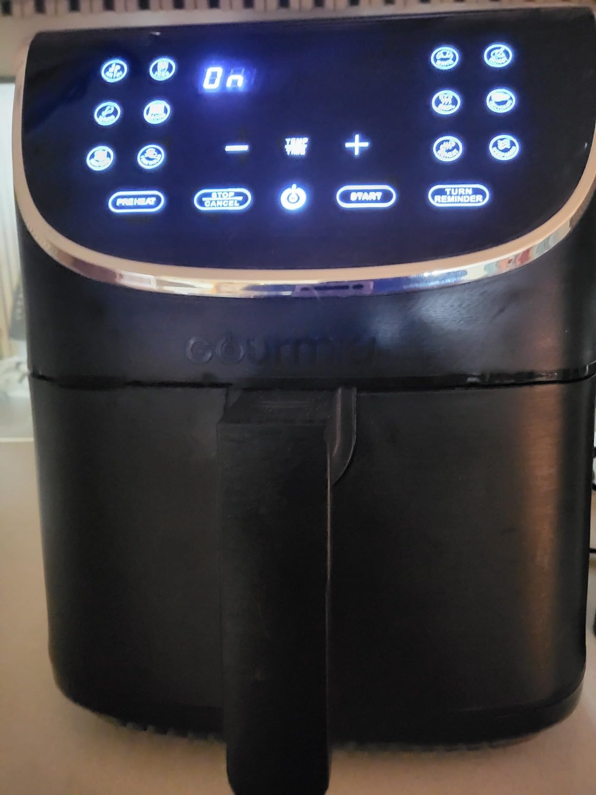 Gourmia Air Fryer - 7 Qt Basket Capacity, 12 Cooking Presets, Black customer photo 2