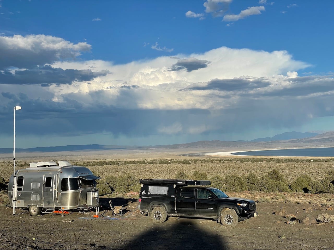 weBoost Destination RV - Cell Phone Signal Booster for Stationary Use | Boosts 5G & 4G LTE for All U.S. & Canadian Carriers - Verizon, AT&T, T-Mobile, more | Made in the U.S. | FCC Approved (470159) customer photo 2