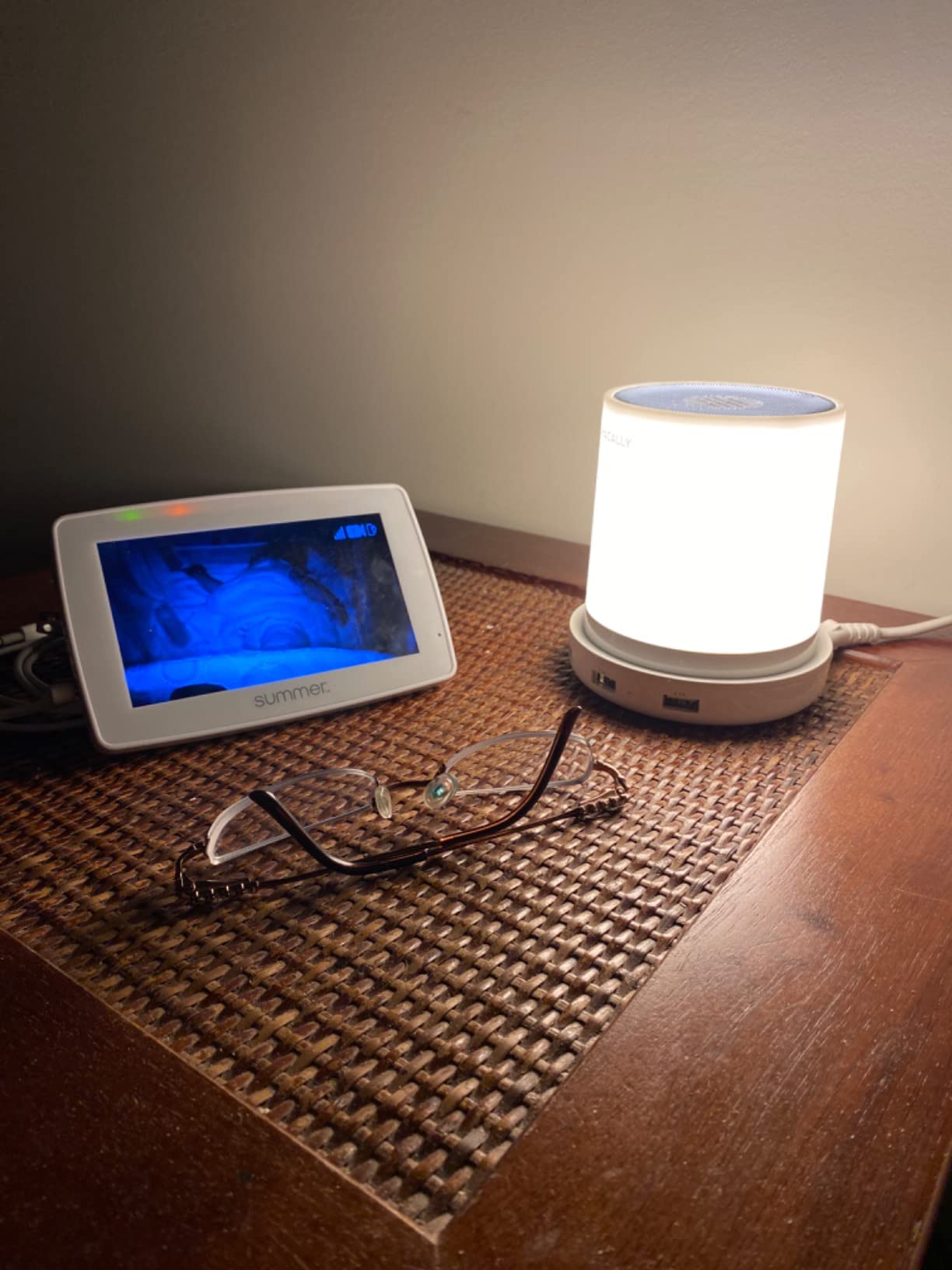 Macally Small Touch Lamps for Nightstand - Bedside Lamp with USB Port - 3 Way Dimmable Short Table Lamp for Small Spaces - Use as Night Light and Charger in Bedroom customer photo 1