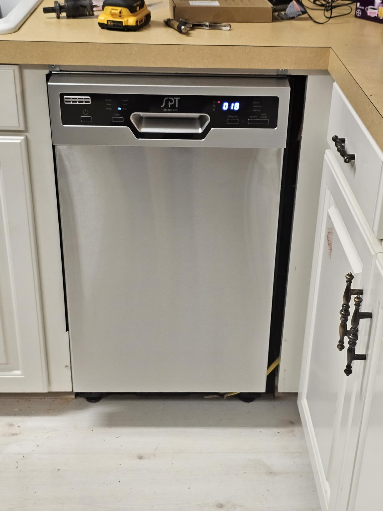 SPT SD-9254SSA 18″ Wide Built-In Stainless Steel Dishwasher w/Heated Drying, ENERGY STAR, 6 Wash Programs, 8 Place Settings and Stainless Steel Tub customer photo 2