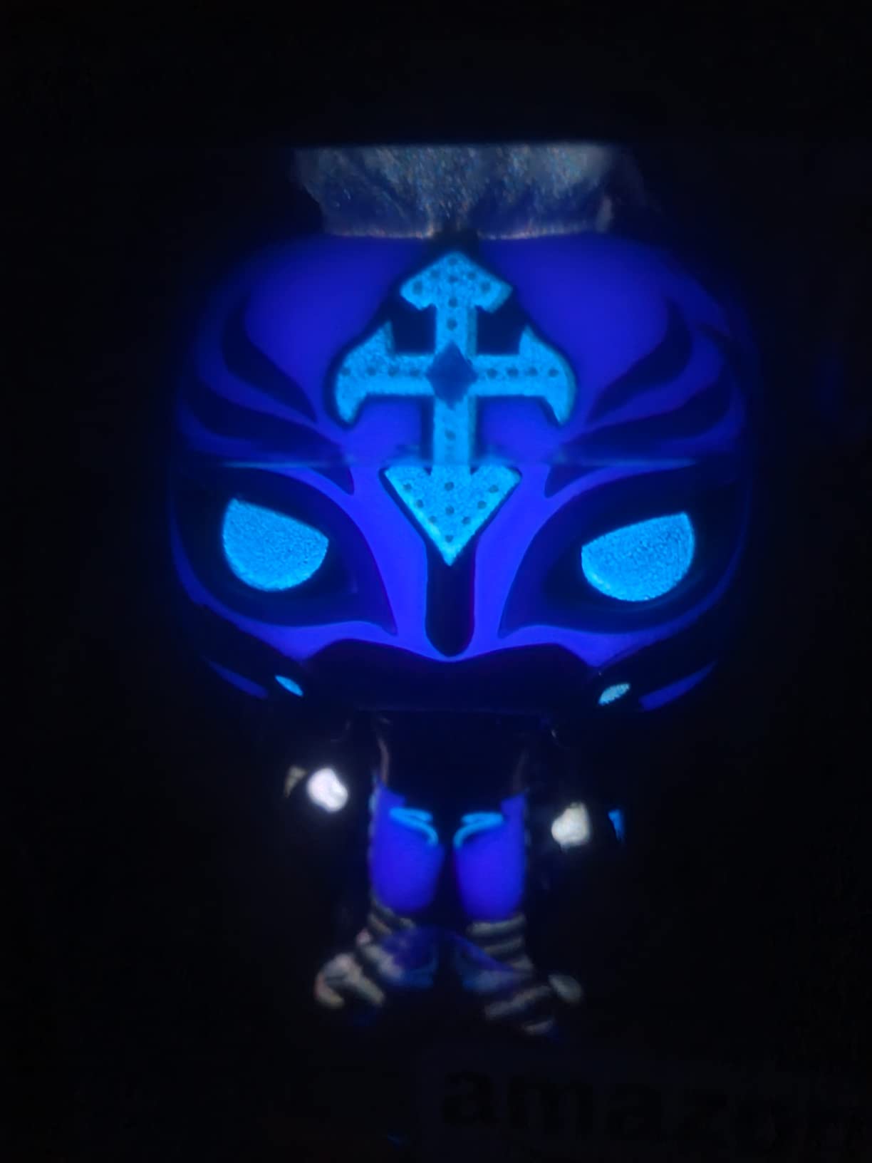 Funko POP WWE: Rey Mysterio, Glow in The Dark, Amazon Exclusive, Multicolor, (58784) customer photo 1