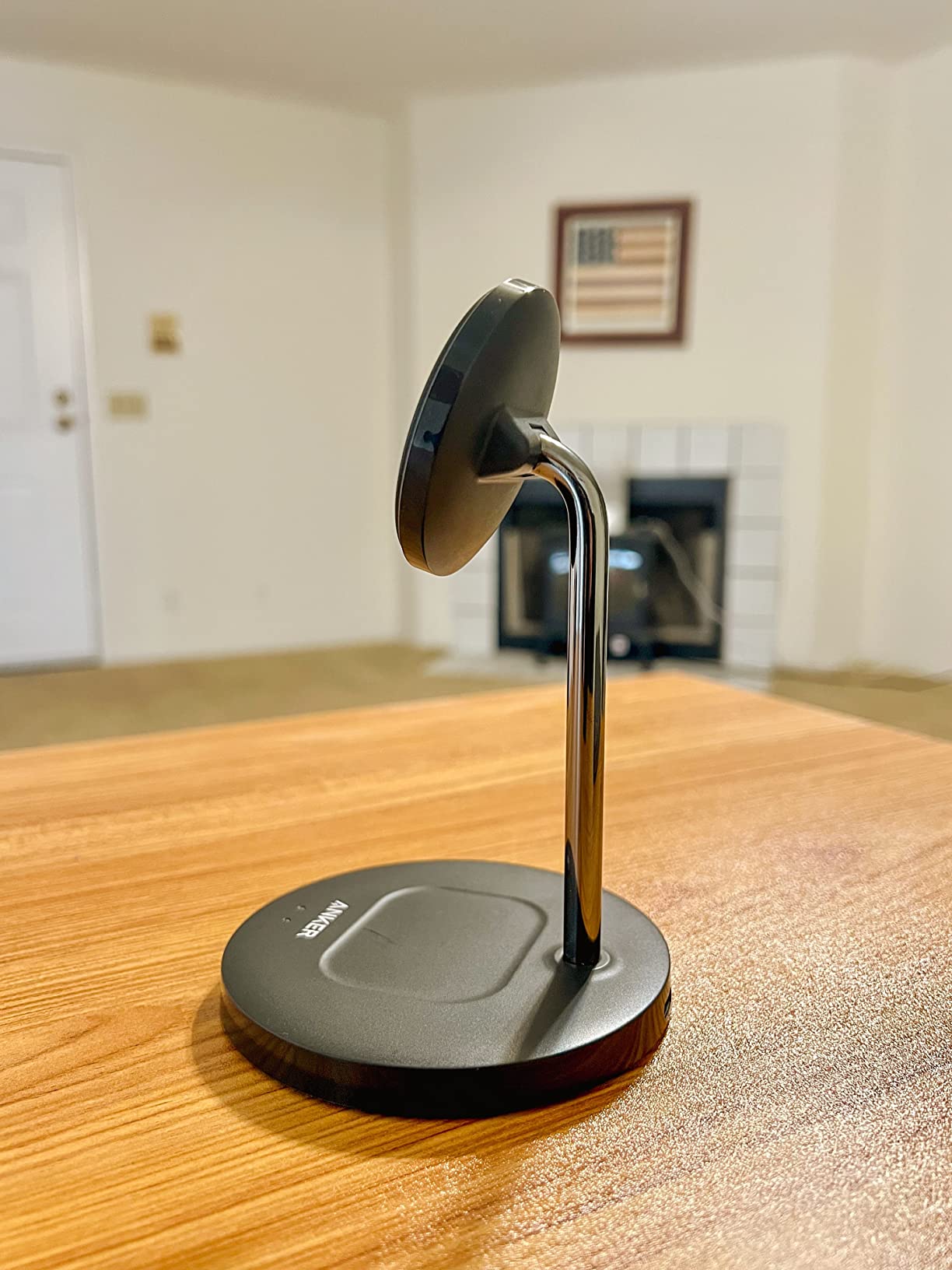 Anker PowerWave 2-in-1 MagSafe Compatible Wireless Charging Stand | Magnetic Dual-Device Dock Lite for iPhone 16 / 15 / 14 / 13 Series, AirPods 2 / Pro, and More (Adapter Not Included) customer photo 2