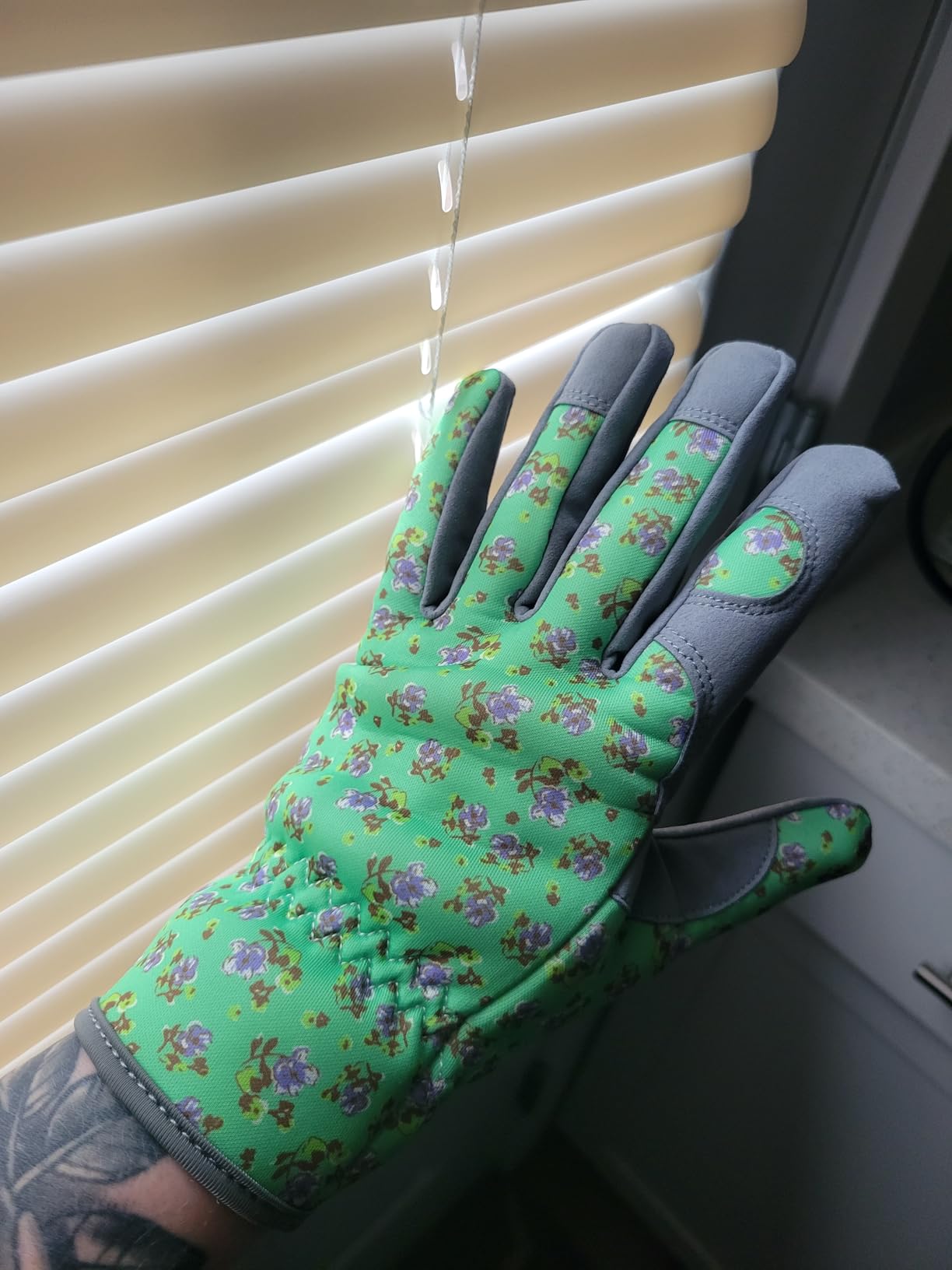 Bamllum Gardening Gloves for Women, Leather Garden Gloves customer photo 1