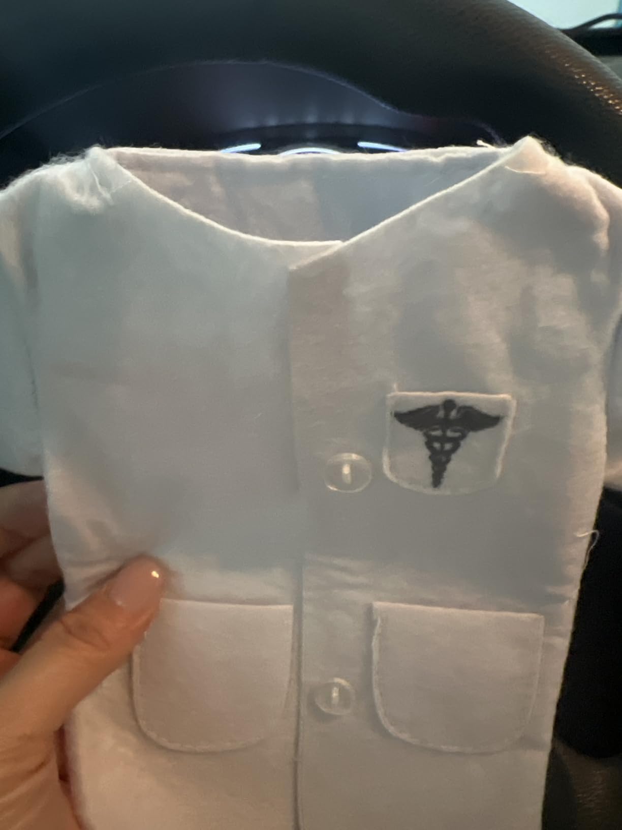 CHENGU Doctor Coat Wine Bottle Cover, White Felt Medical Wine Bag customer photo 1