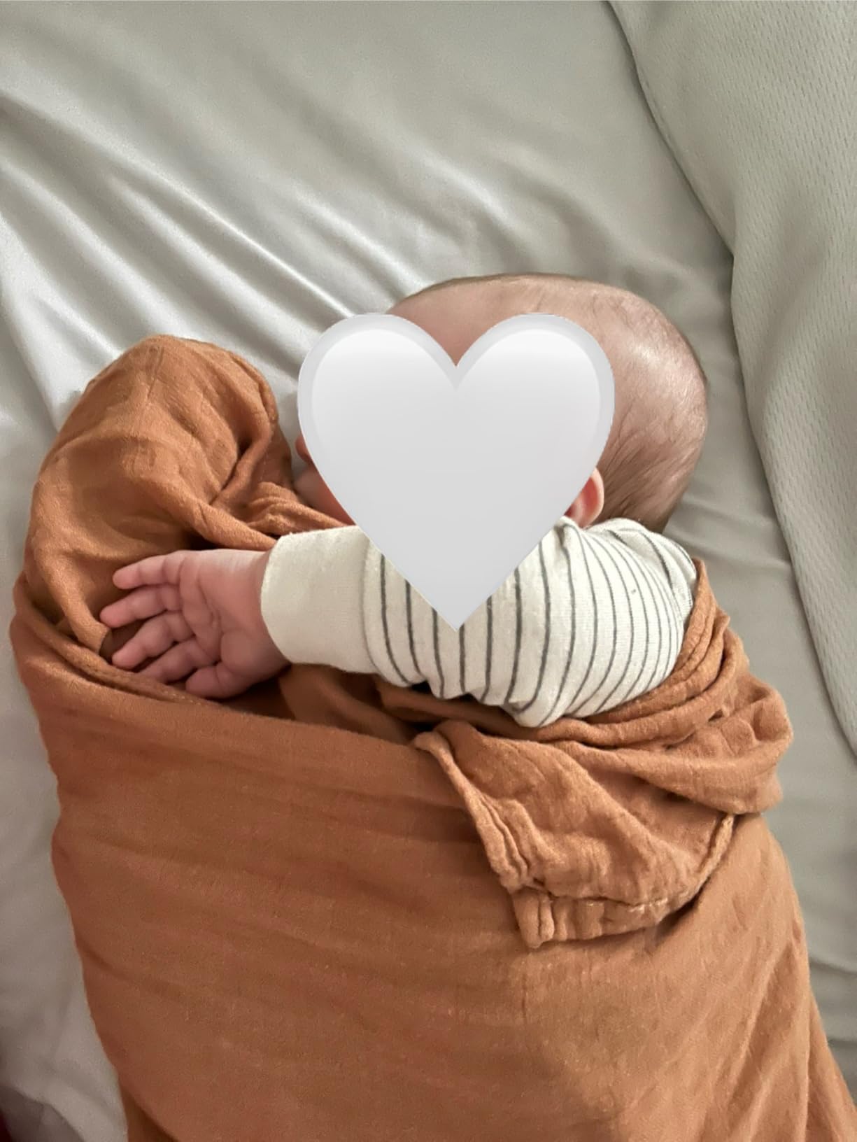 Momcozy Muslin Swaddle Blankets, 4-Pack, Large 47