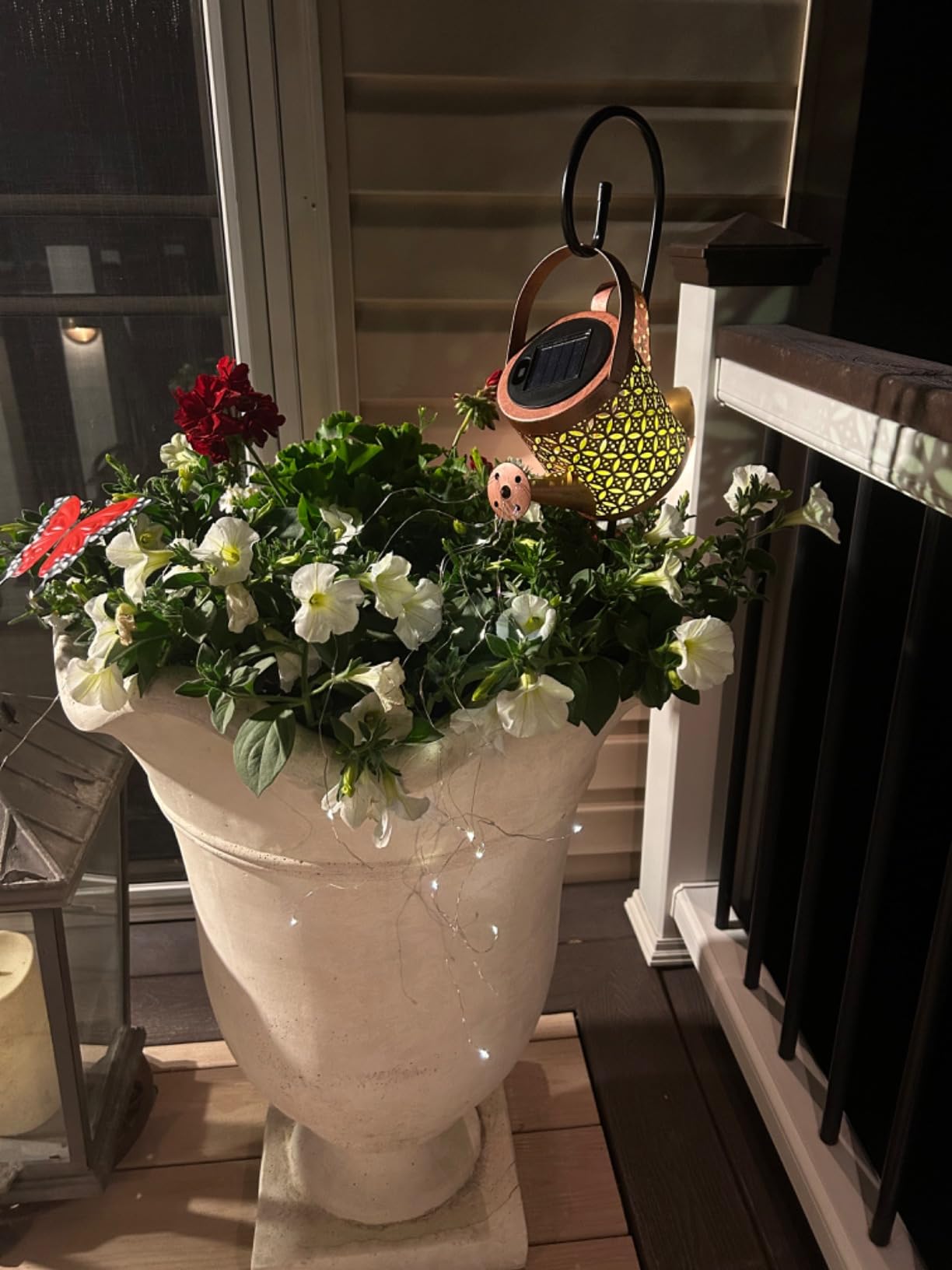 Merrytech Solar Watering Can Light,Garden Decor Gifts for Mom Grandma Large customer photo 2
