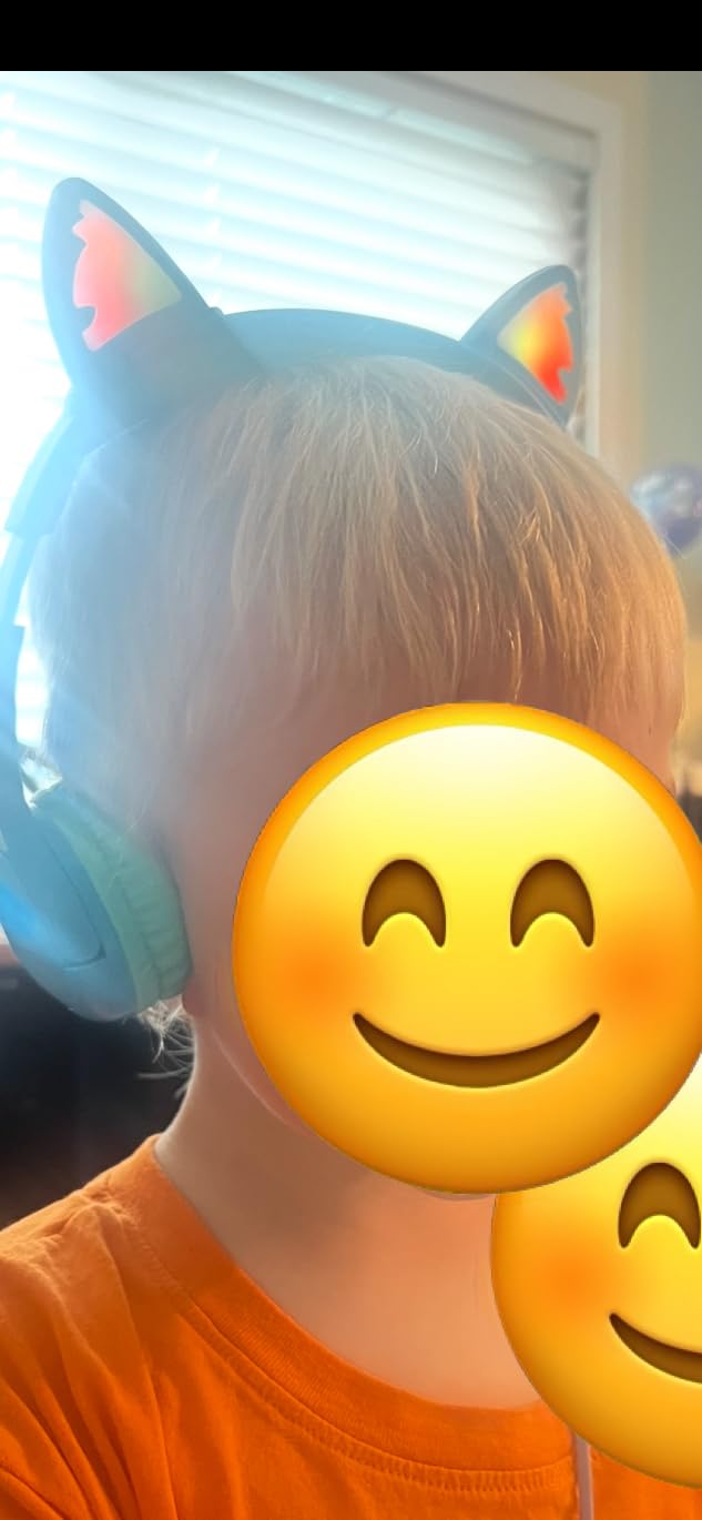 Olyre Kids Wired Headphones LED Light-Up Cat Ears Headset, Dual Audio Jack customer photo 2