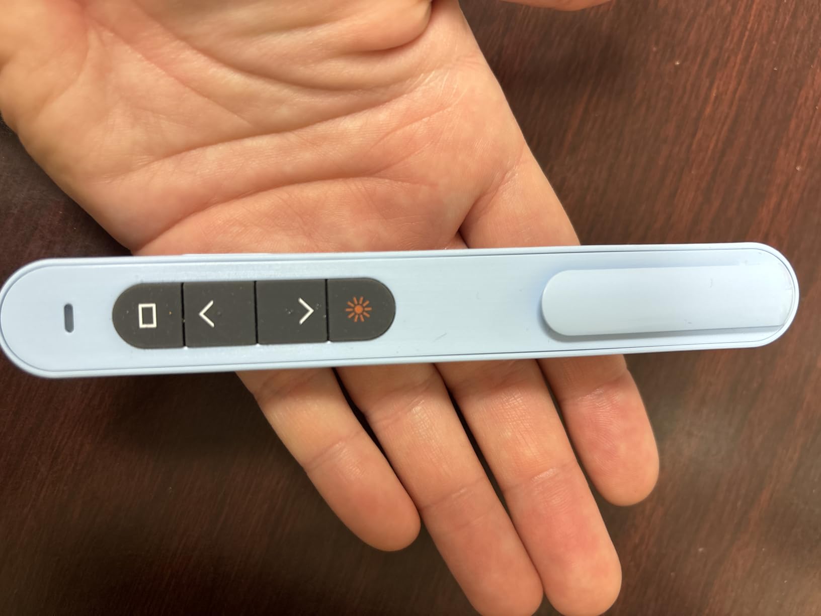 QUI Presentation Clicker with Volume Control, Wireless Presenter Remote customer photo 2