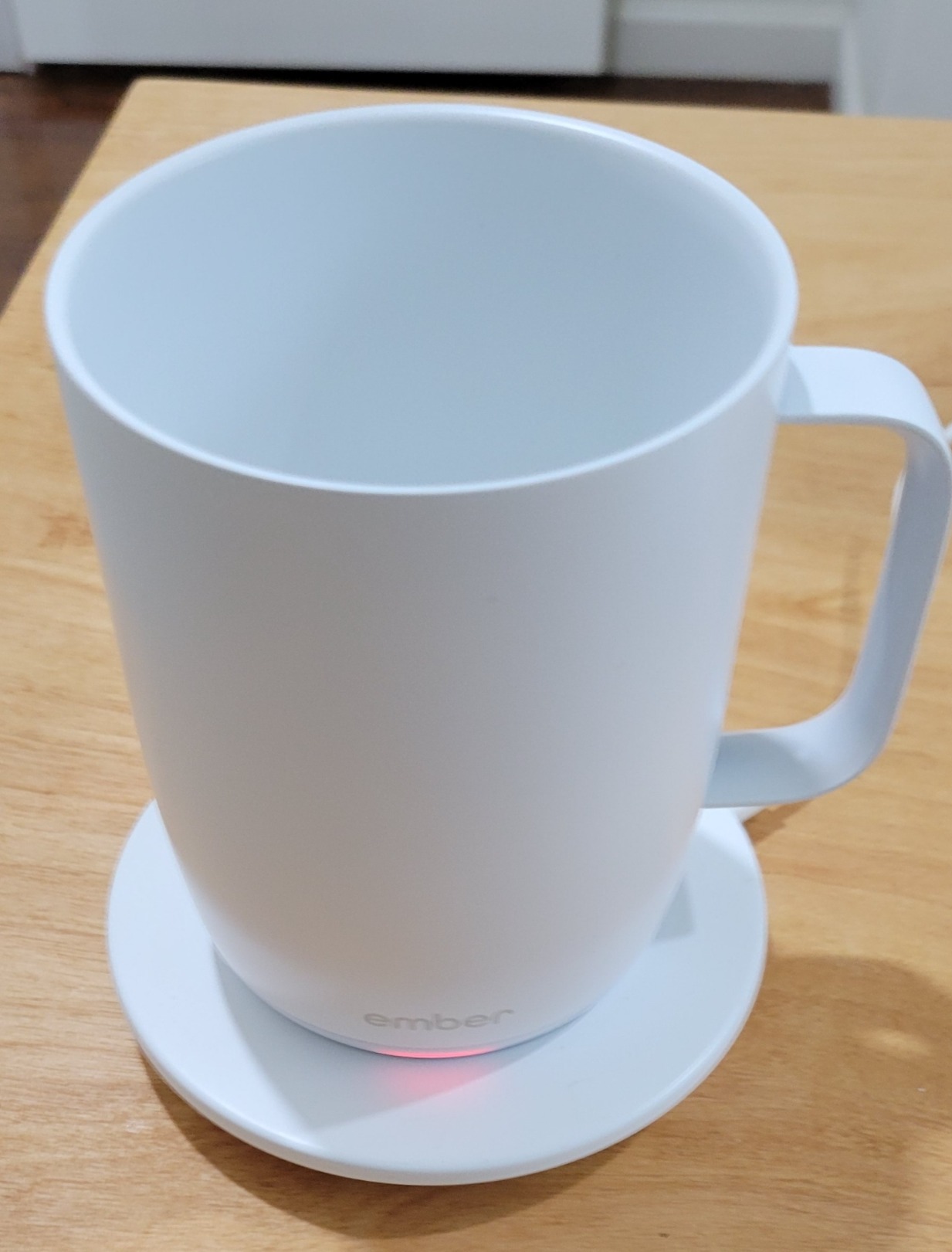Ember Temperature Control Smart Mug 2, 14 Oz, App-Controlled Heated Coffee Mug with 80 Min Battery Life and Improved Design, GrayModel customer photo 2