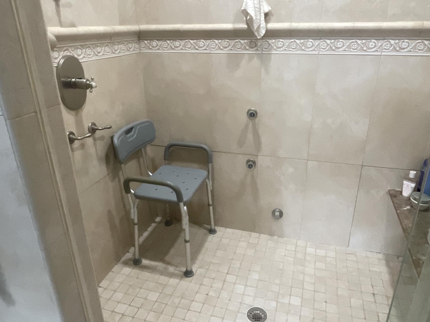 Medline Shower Chair with Backrest and Padded Armrests - 350 lb. capacity, Bath Bench, Seat, Stool for Independent Adult, Seniors, Elderly & Disabled Patients customer photo 1