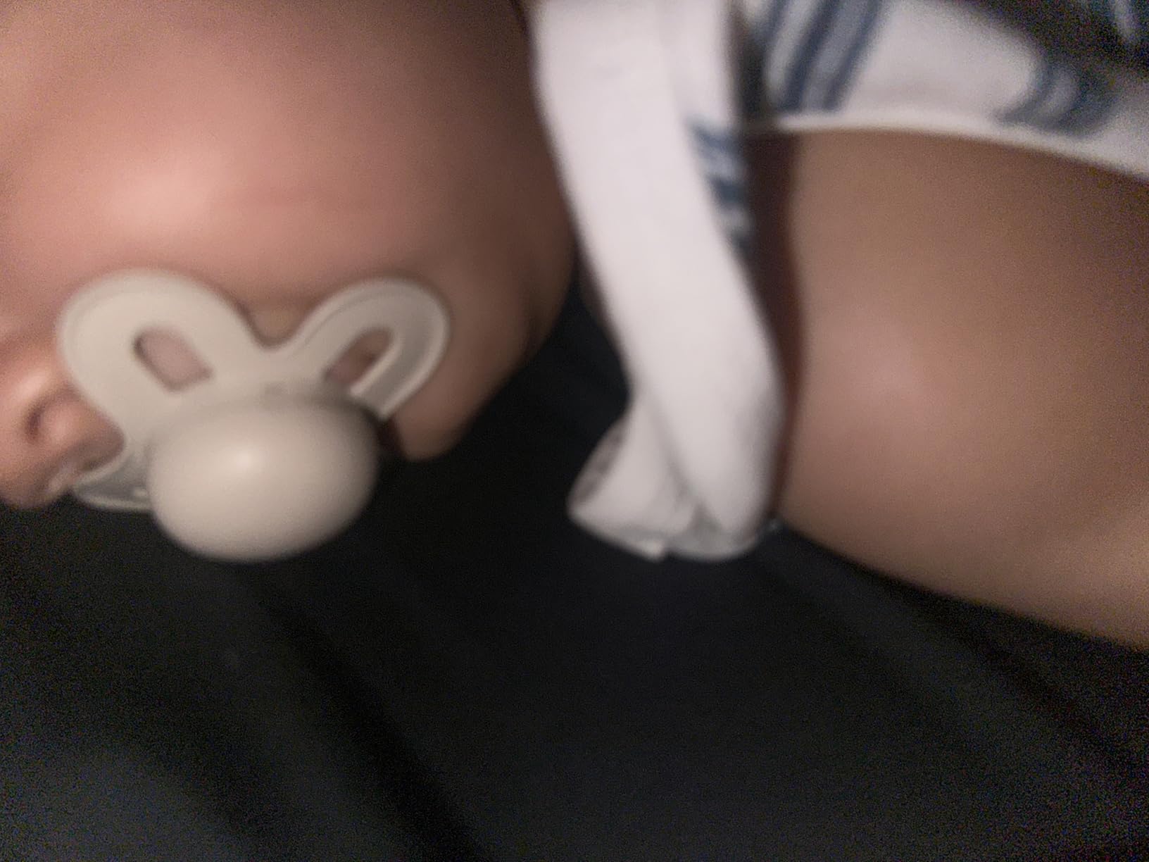 MAM Original Start Baby Pacifiers 0-3 Mths Skin Soft Silicone, 2 Pack customer photo 2