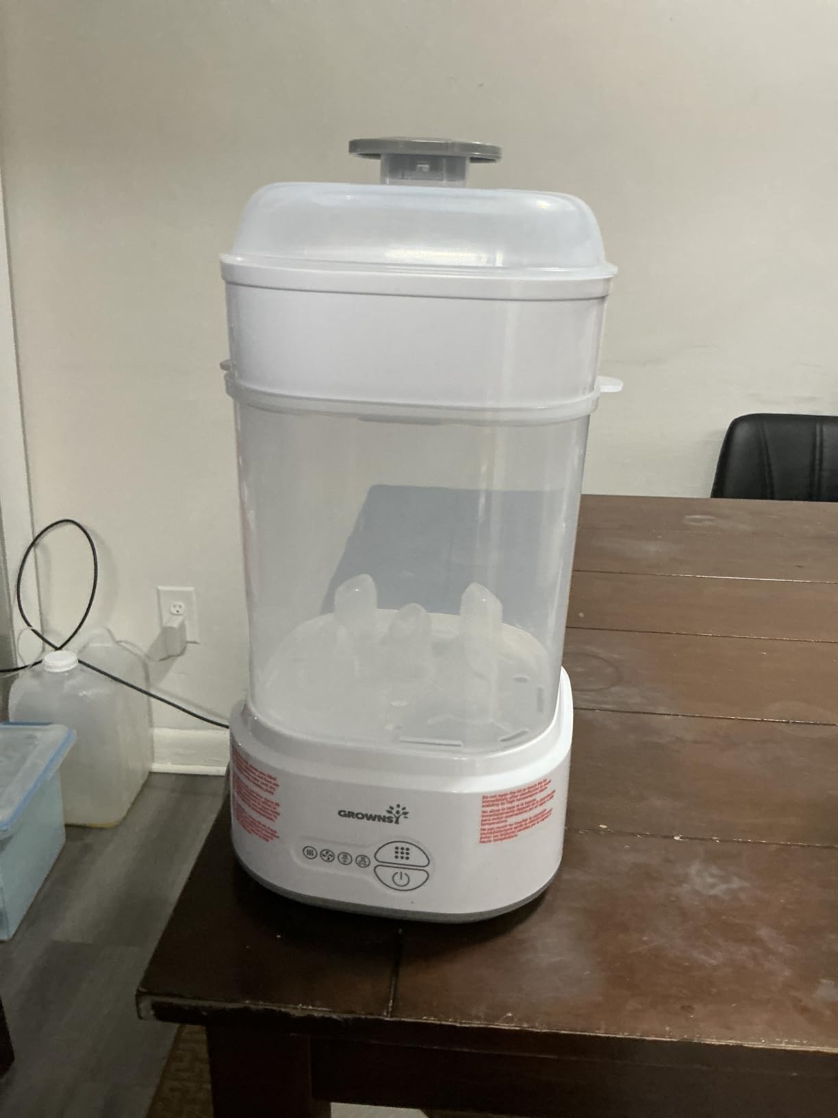 Grownsy Compact Baby Bottle Sterilizer and Dryer with Fast Sanitization customer photo 2