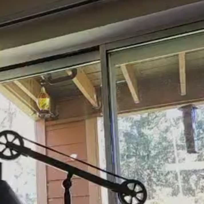 LUJII Ice Cream Shaped Spiral Hummingbird Feeder for Outdoors Hanging, Hand Blown Glass, 28 fl.oz, Leak Proof & Rustproof, Includes an Ant Moat, Unique Garden, Outside & Backyard Decor (Ribbon) customer photo 1