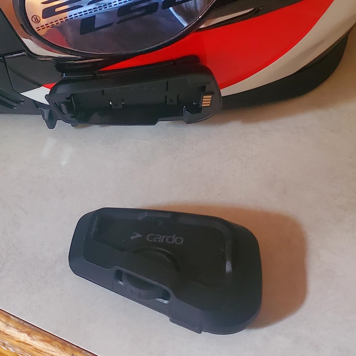 Cardo Systems FREECOM 2X Motorcycle 2-Way Helmet Bluetooth Communication System Headset Intercom, Universal Bluetooth Connectivity, Waterproof, 40mm Speakers - Single Pack customer photo 1