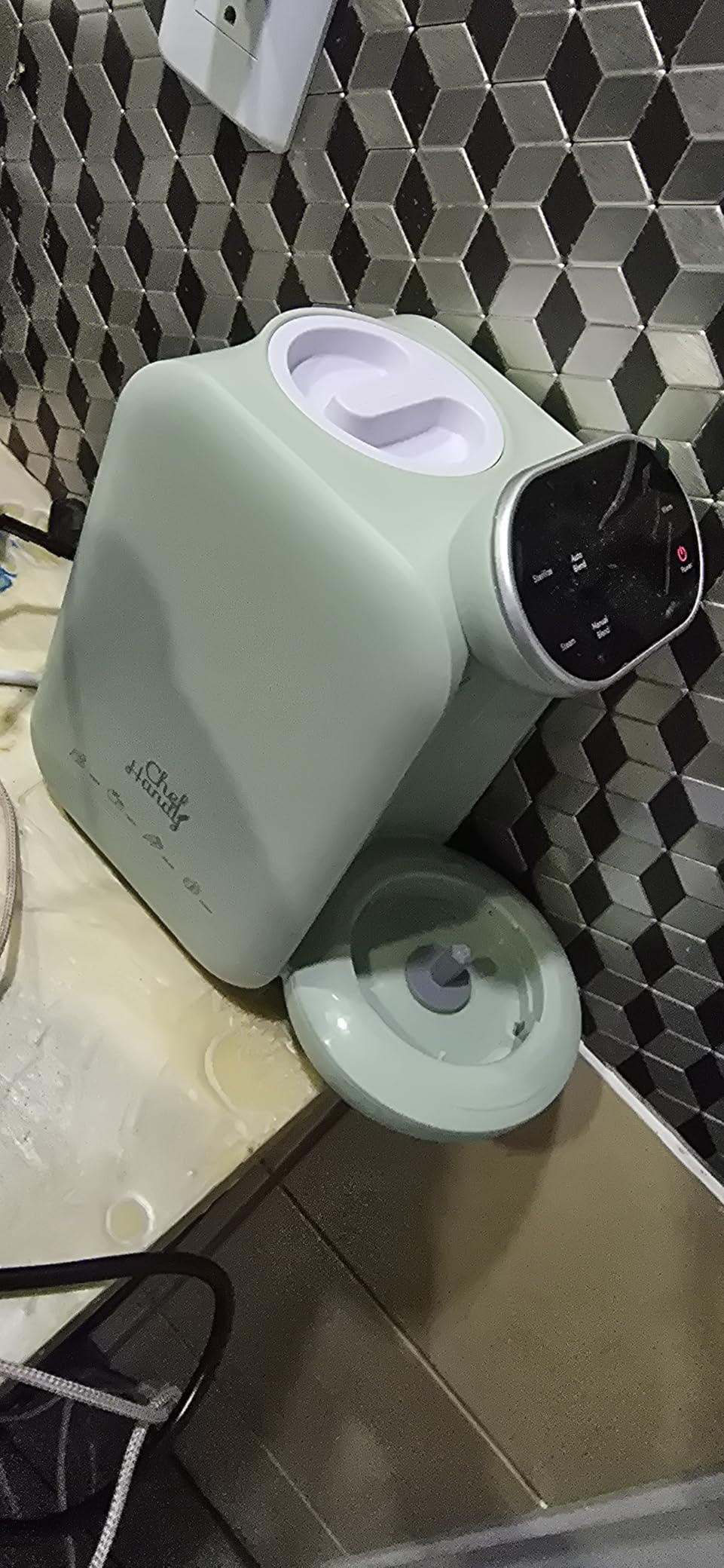 Chefhandy 5-in-1 Baby Food Maker with Stainless Steel Steam Basket, Green customer photo 1