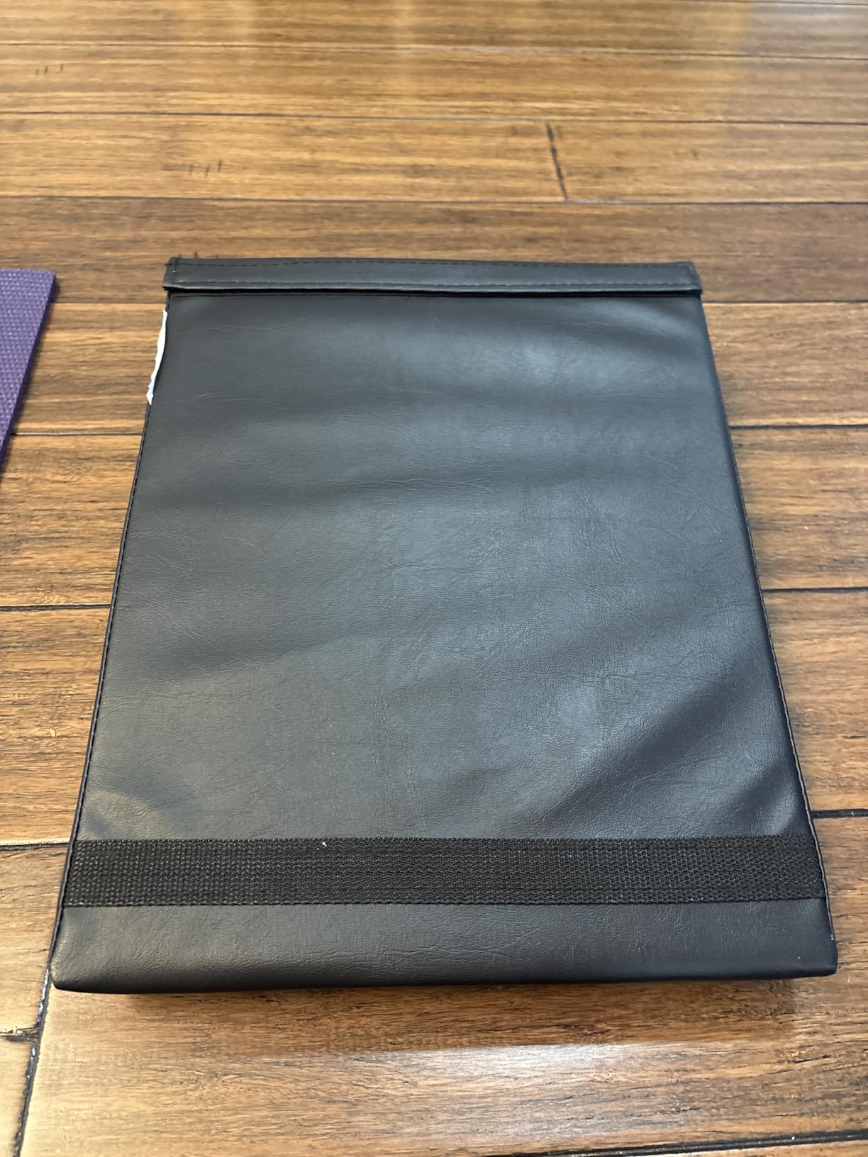 SPRI Ab Mat - Workout Mat Accessory for Abdominal Exercises, Sit-Ups, Crunches, Push-Ups, Core Training, and More - Portable Padded Shaped Mat with Curved Back Support for Toning Abs customer photo 1