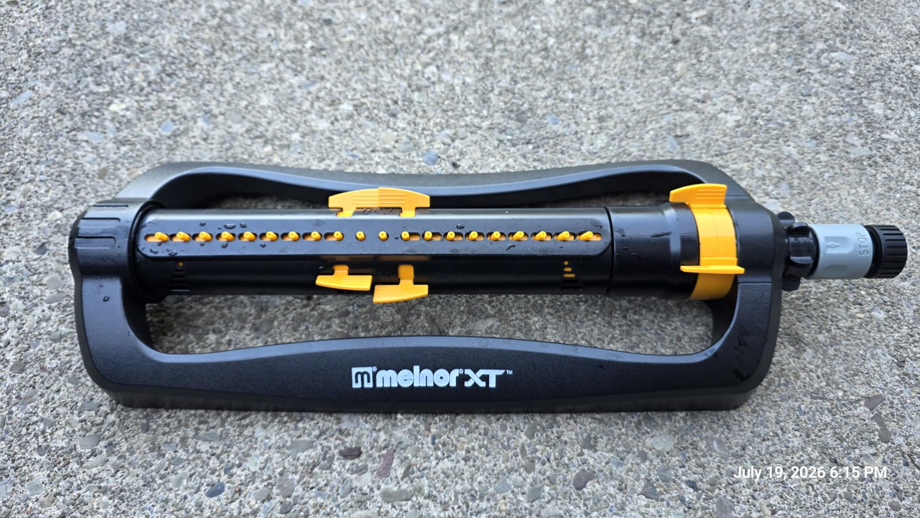 Melnor XT Oscillating Sprinkler, 4500 Sq Ft: Flow, Width & Range Adjust customer photo 1