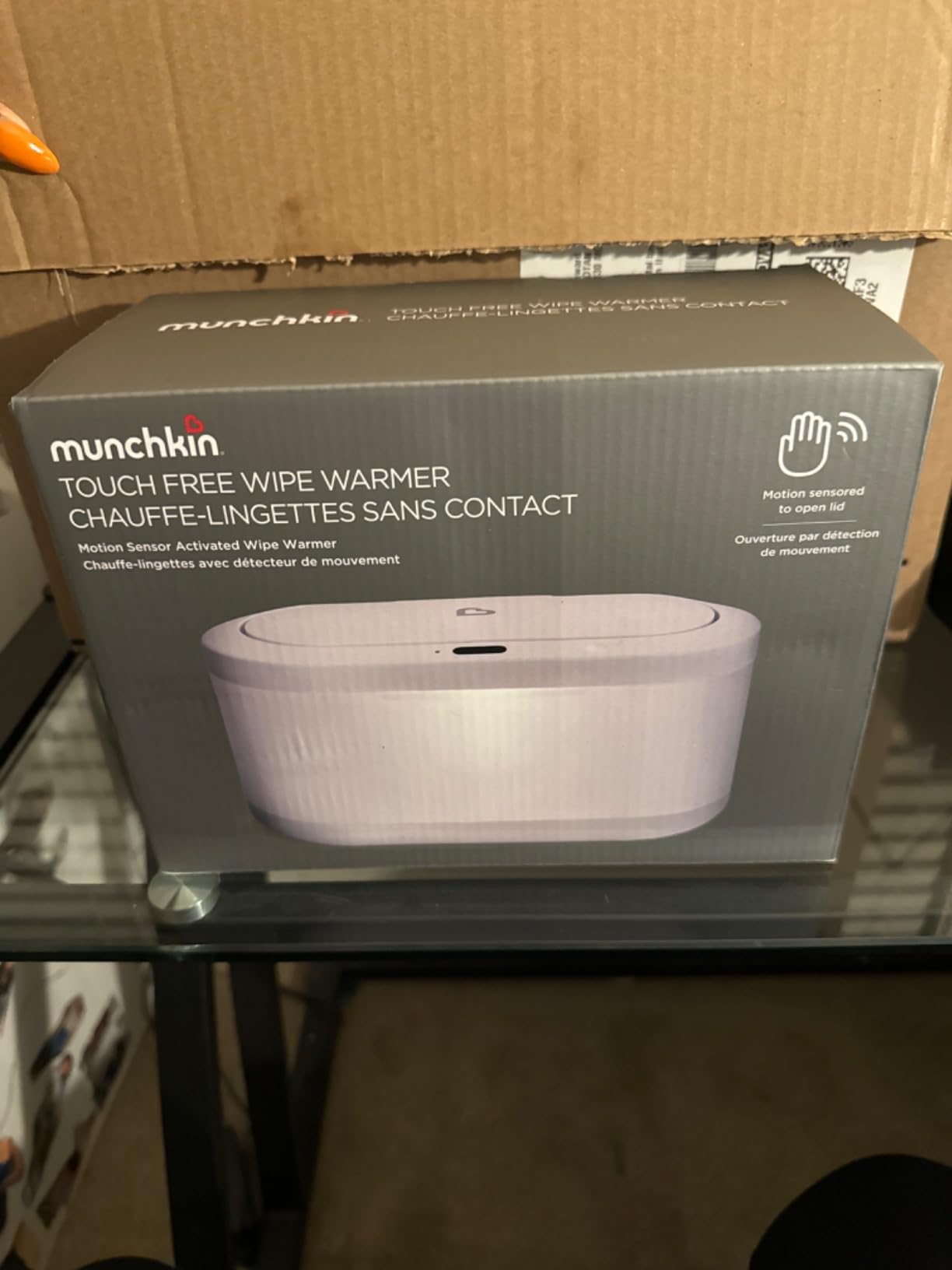 Munchkin Touch Free Baby Wipe Warmer with Nightlight & Motion Sensor, White customer photo 2