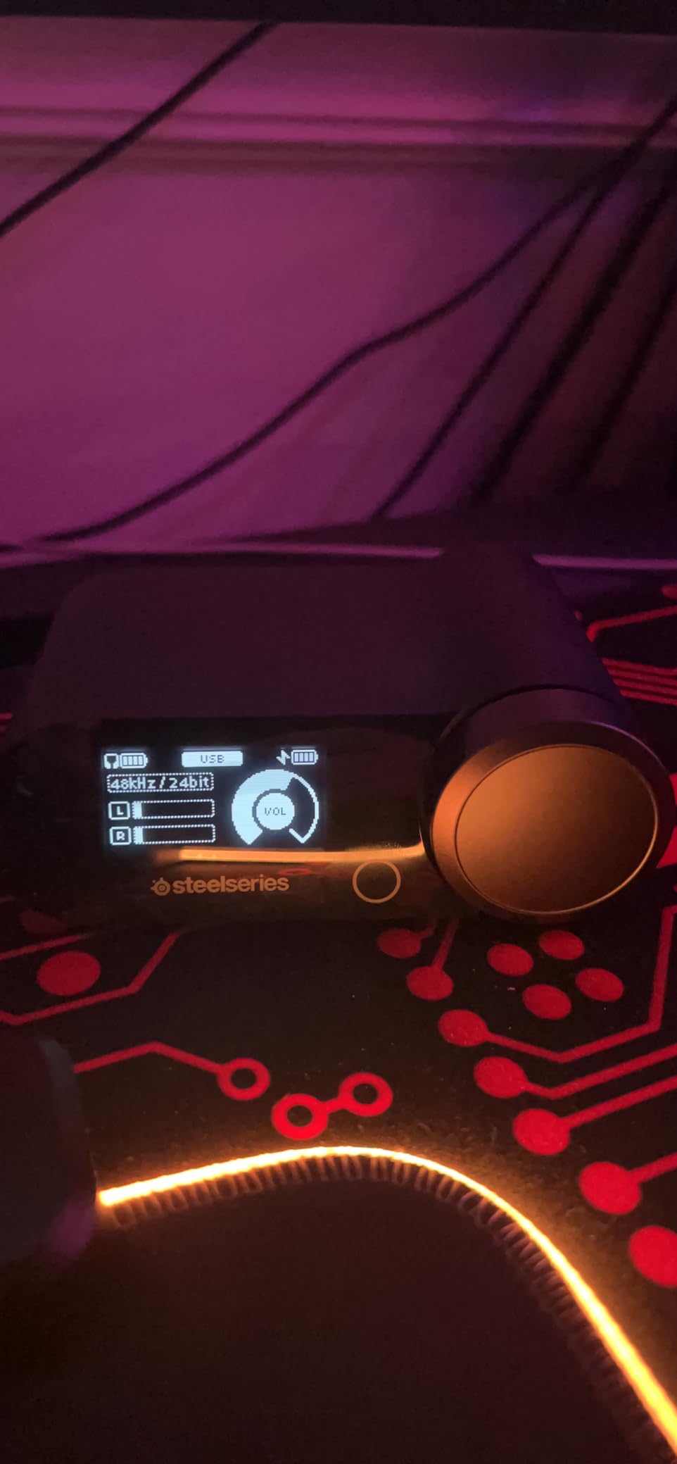 SteelSeries Arctis Nova Pro Wireless Xbox Multi-System Gaming Headset - Premium Hi-Fi Drivers - Active Noise Cancellation Infinity Power System - Stealth Mic - Xbox, PC, PS5, PS4, Switch, Mobile customer photo 1