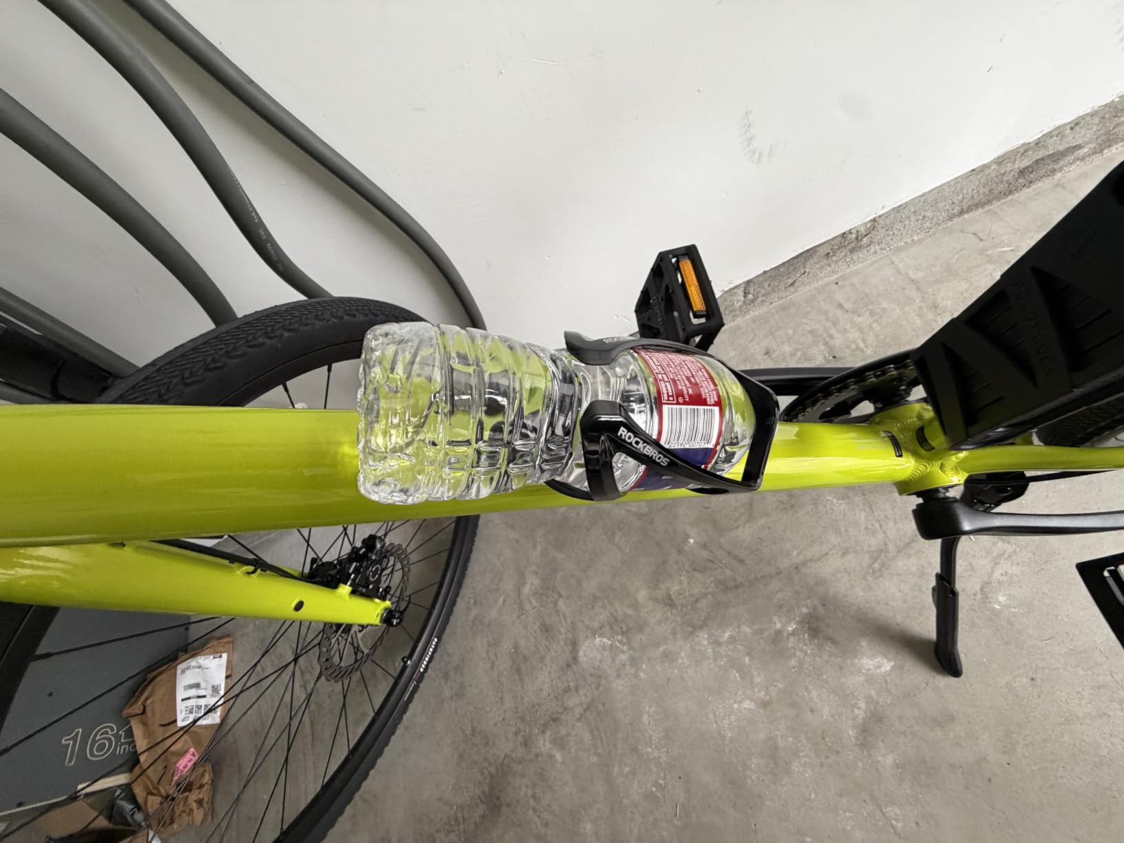 ROCKBROS Bike Water Bottle Holder Ultralight Bottle Cages with Screws Tool customer photo 2