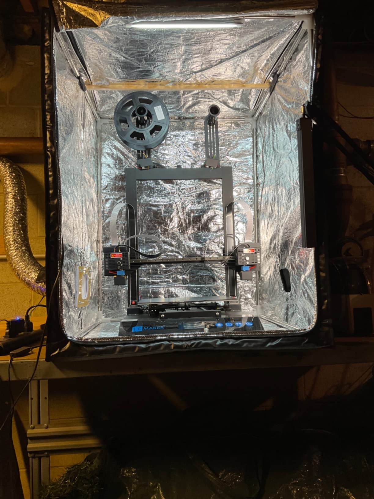 3D Printer Enclosure with Ventilation Kit & LED Lighting– Thermal Insulation Cover & Fume Extraction Tent for FDM/DLP/SLA/LCD 3D Printers(Size 700 * 750 * 900mm) customer photo 1