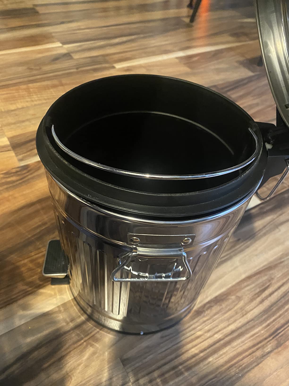 Pet Fit For Life Steel Trash Can with Lid, Small, 5L/1.3 Gallons customer photo 1