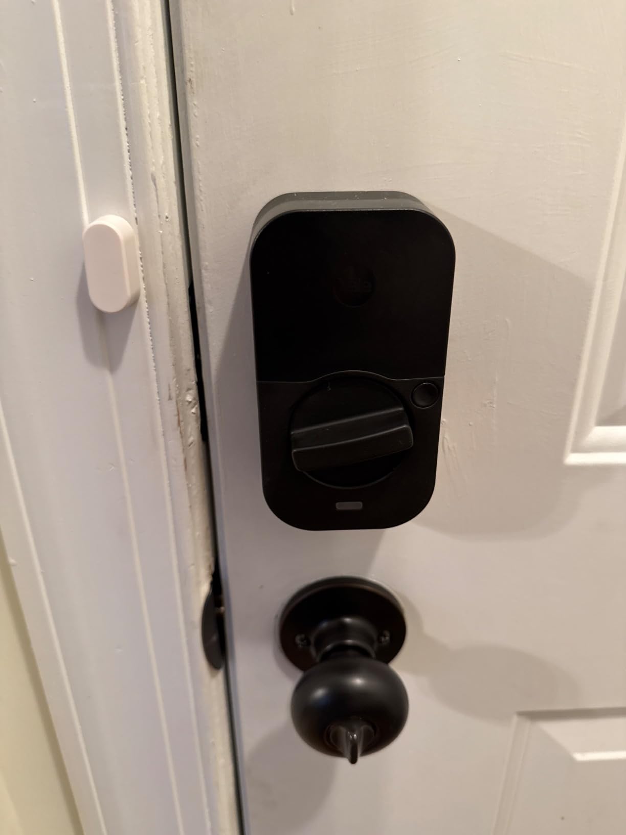 Yale Assure Lock 2 Touchscreen Keypad Deadbolt with Wi-Fi, Black Suede customer photo 2