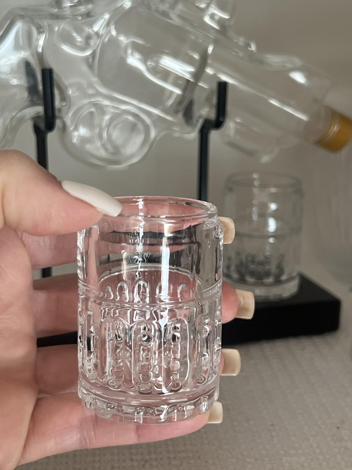 Kollea Novelty Whiskey Decanter Gift Set with 2 Grenade Glasses customer photo 2