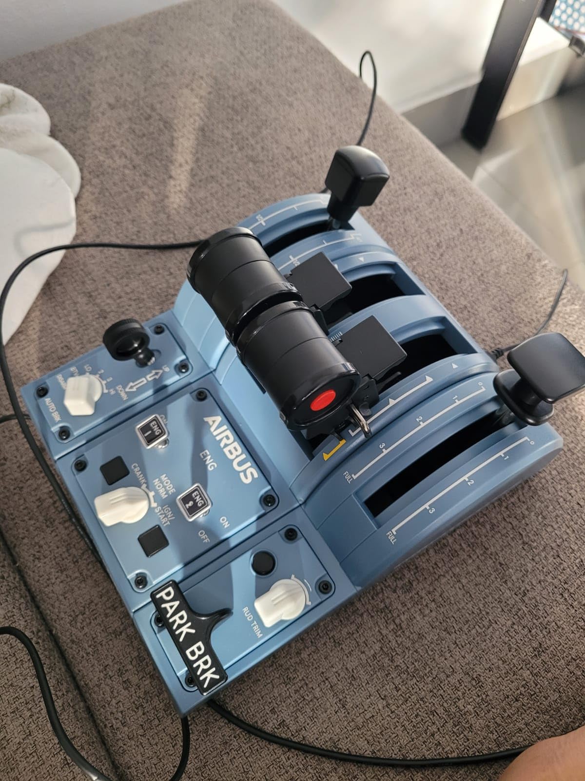 Thrustmaster TCA Captain Pack X Airbus Sidestick & Throttle - XBOX & PC customer photo 2