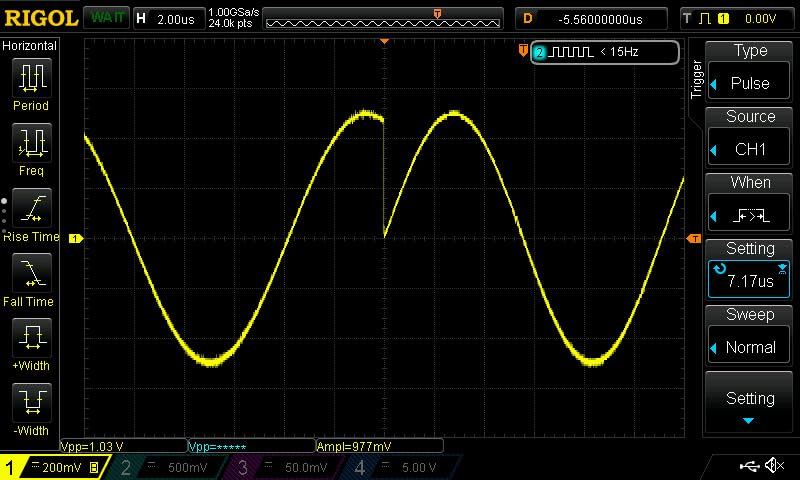 UNI T UTG932E Function Generator Arbitrary Waveform Signal Generator customer photo 2