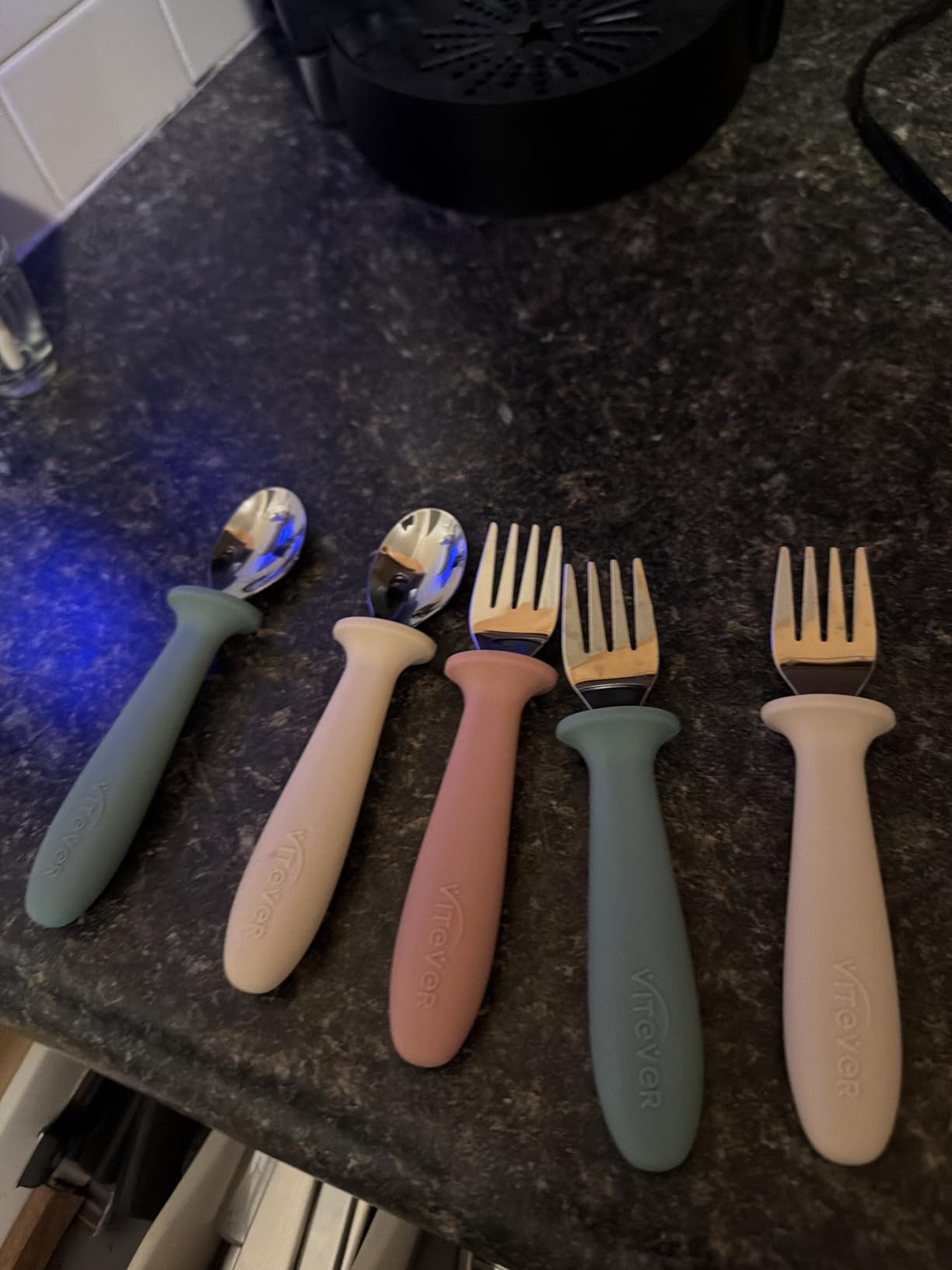 VITEVER 6 Pieces Toddler Utensils, Kids Silverware Set with Silicone Handle, Children Safe Spoons and Forks, 18/8 Stainless Steel, Food-grade Silicone - Dishwasher Safe customer photo 2