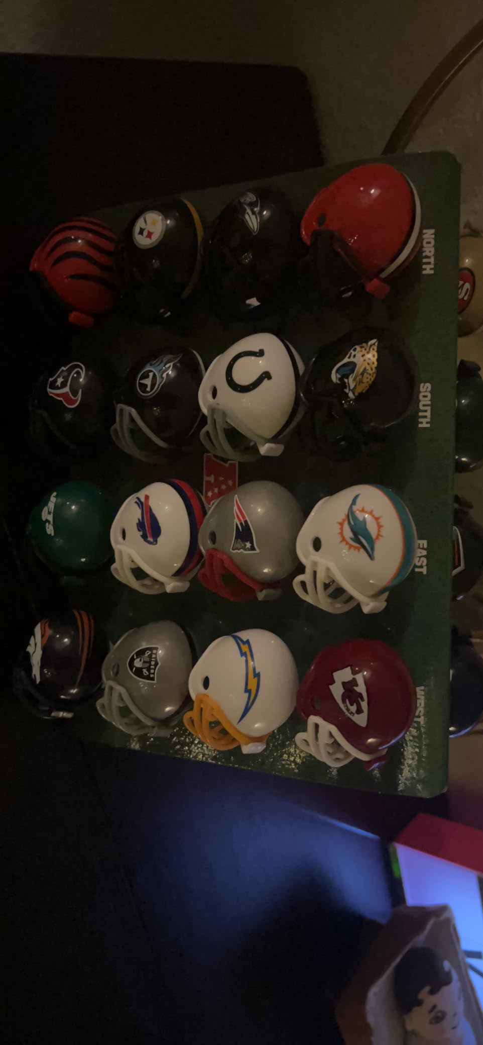 Riddell 32 Piece NFL Helmet Tracker Set - Gumball Size Helmets customer photo 1
