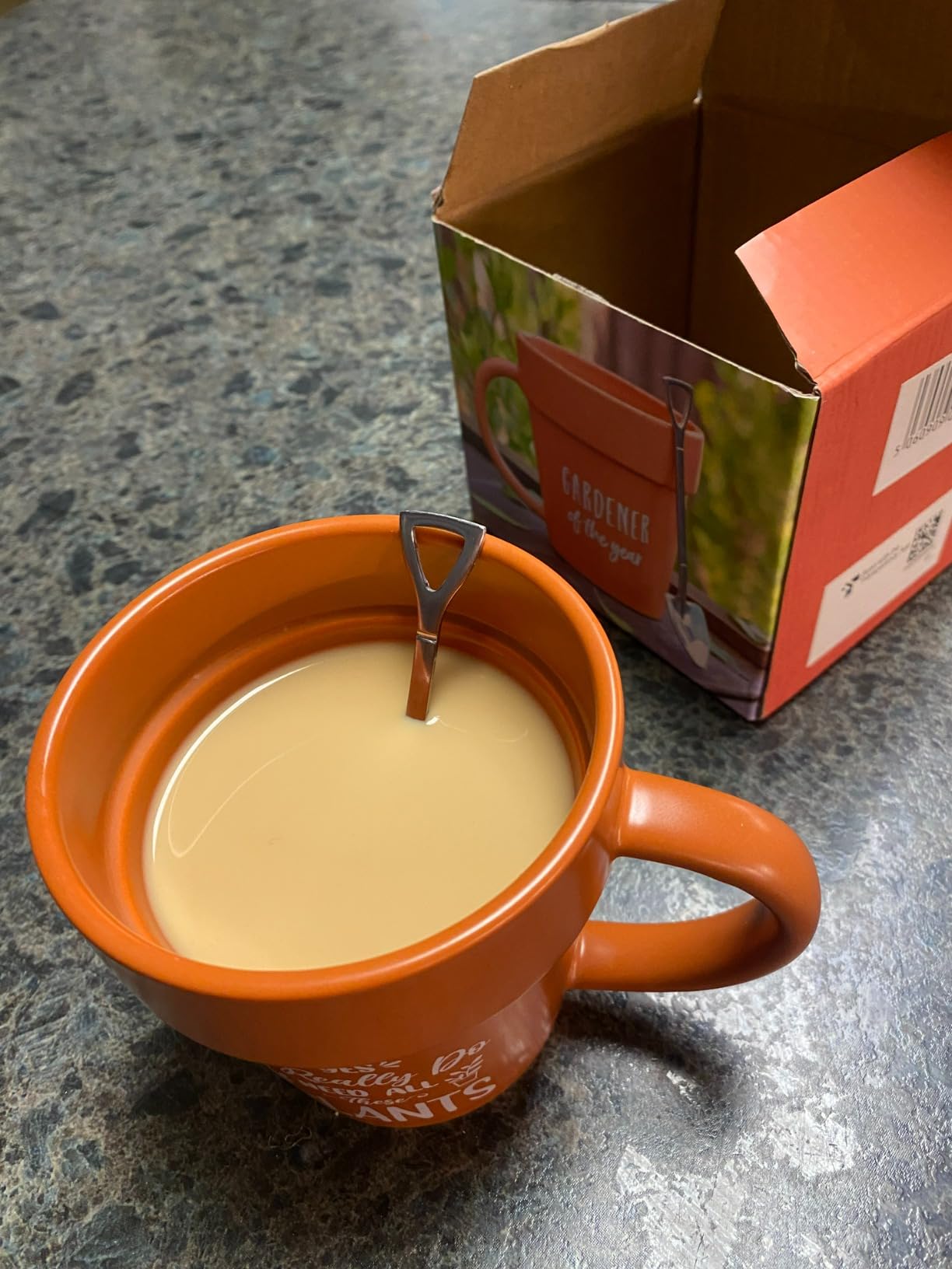 VELENTI Gardener Coffee Mug Gift - Funny Plant Pot Mug with Shovel Spoon - Cool Coffee Mugs for Men, Women - Mug for Gardeners, Dad Birthday Gifts, Cute Mom Christmas Gifts (Gardener Coffee Mug) customer photo 1