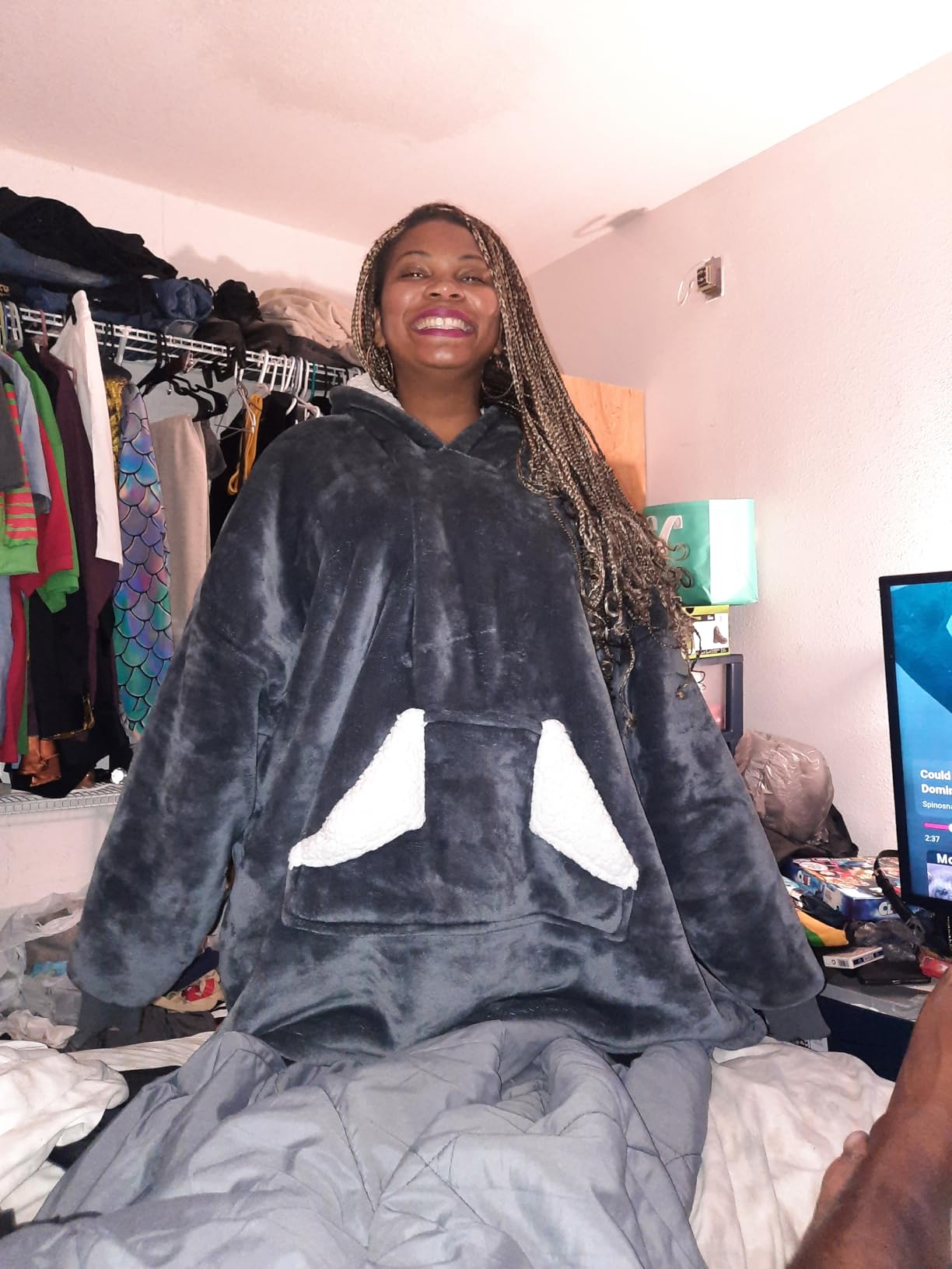 Touchat Wearable Blanket Hoodie, Oversized Sherpa Fleece Sweatshirt Blanket with Giant Hood Pocket and Sleeves for Adult, Warm & Cozy Grey Blanket Gifts for Women customer photo 2