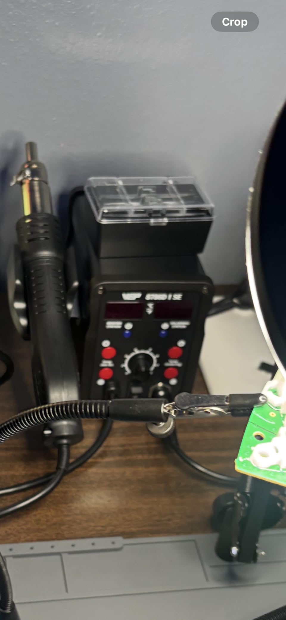 WEP 8786D-I SE Hot Air Soldering Iron Station Kit 2-IN-1 for Rework, Desoldering with Lead-Free Solder Wire, 5 Soldering Tips, 3 Hot Air Nozzles,Tweezers, Desoldering Pump customer photo 1