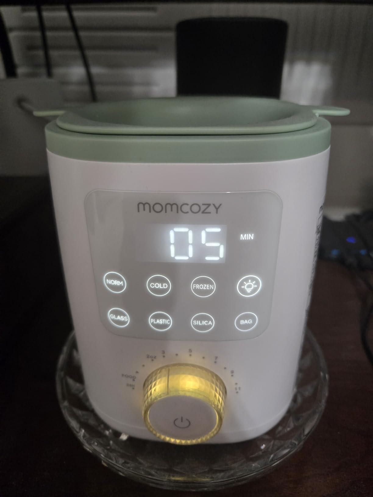 Momcozy Baby Bottle Warmer for Breast Milk, Fullest Nutrients Preserved customer photo 1