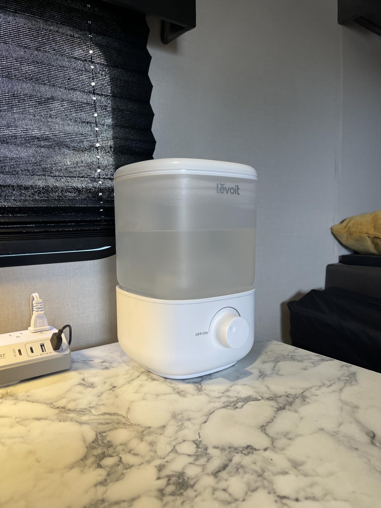 Levoit Top Fill Humidifiers for Bedroom, 2.5L Tank for Large Room, 25dB customer photo 1