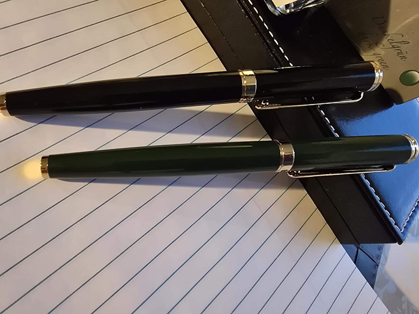 BEILUNER Black Fountain Pen,Stunning Luxury Pens with 24K Gold Accents, Gorgeous 24K Gilded Nib(Fine), Trustworthy Pen Gift for Men&Women -Ink Converter-Elegant, Reliable,Fancy Pen for Writing customer photo 1