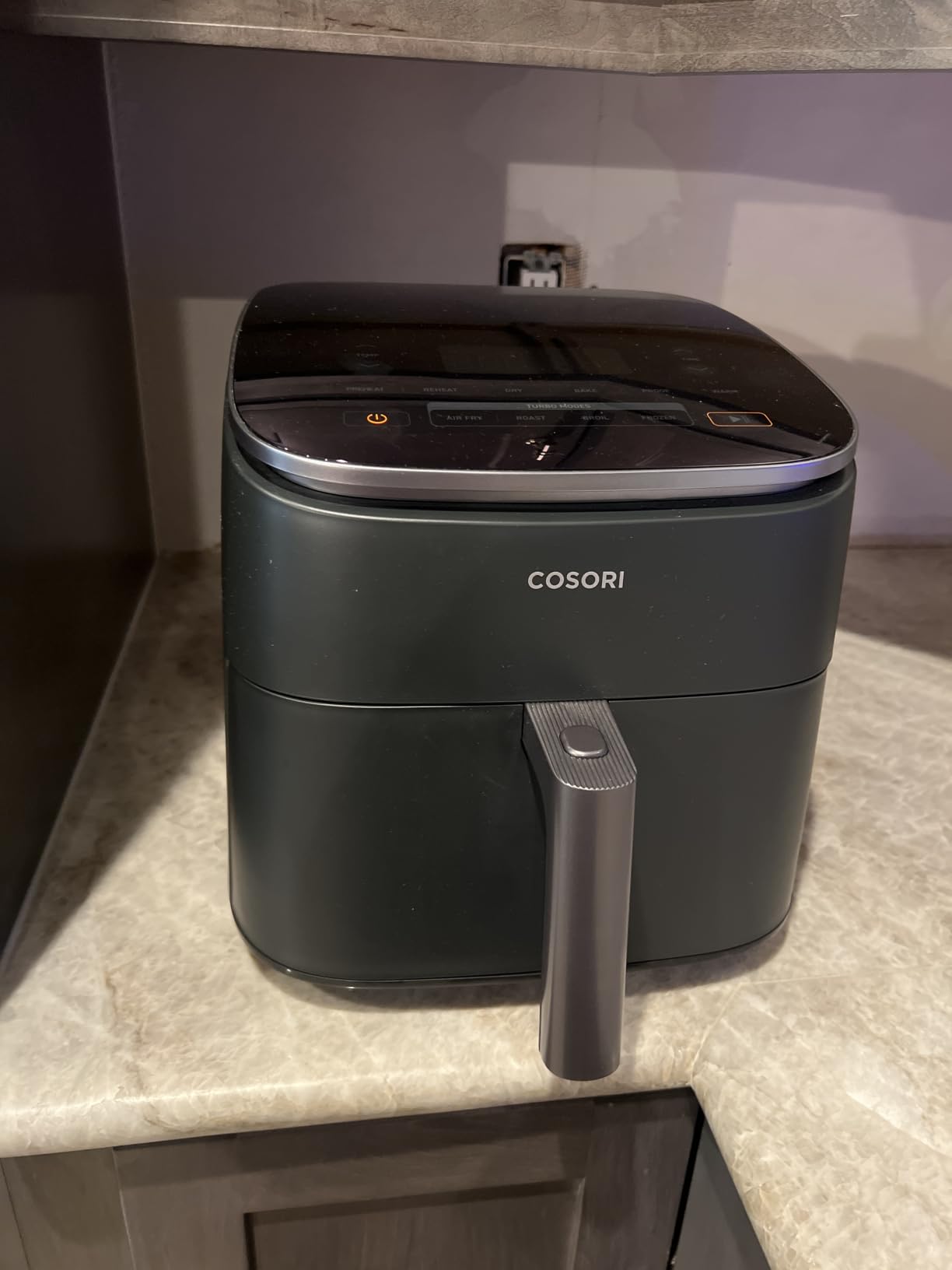 Cosori TurboBlaze Air Fryer, 9-in-1, 6 Qt, PFAS-Free Ceramic Coating customer photo 1