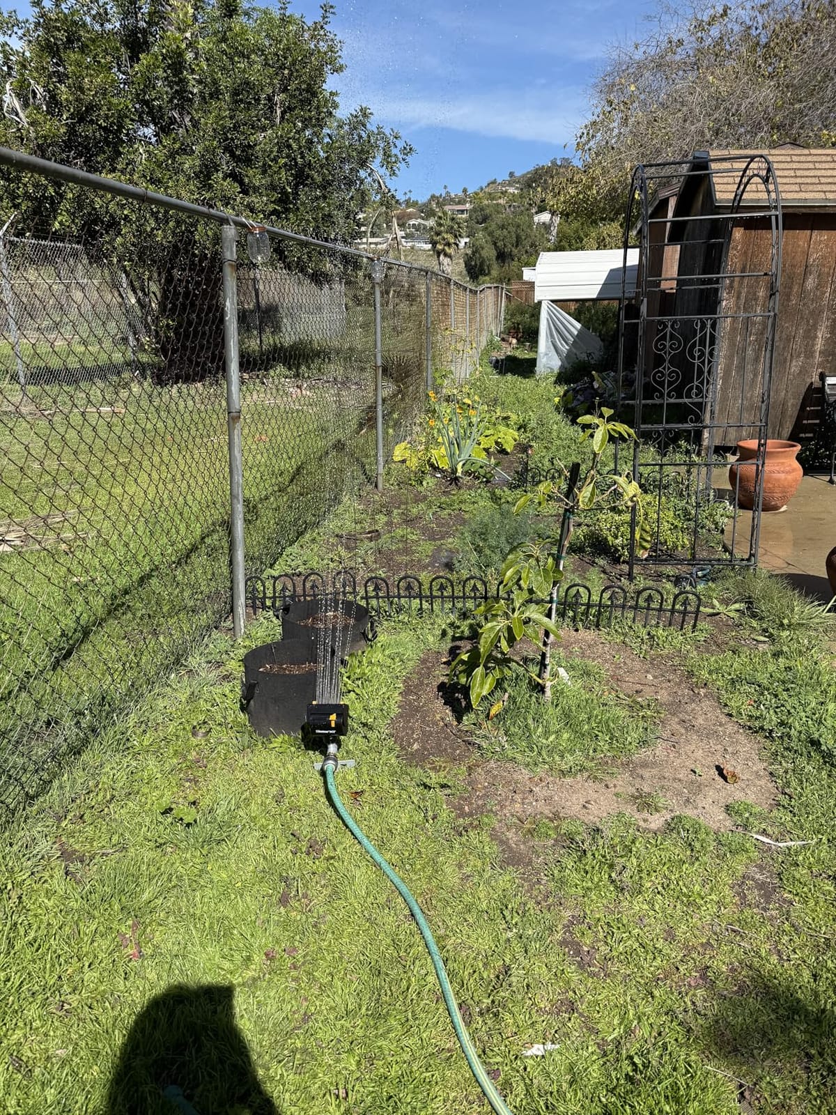 Melnor MiniMax Spike Sprinkler, 4000 Sq Ft: 360°, Flow, Width, Range Adjust customer photo 1